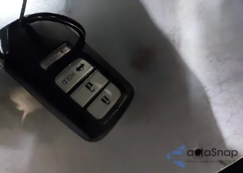 2018 Honda Accord Lx z USA, uszkodzony, nr VIN 1HGCV1F15JA164247